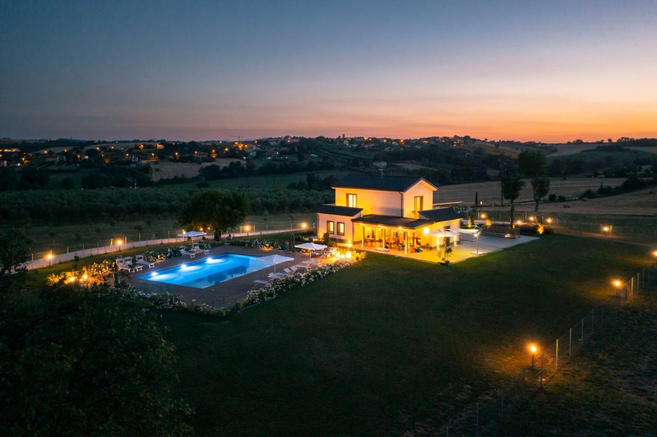 Bed and Breakfast Agri-relais Ventisettegradi Montemarciano Esterno foto