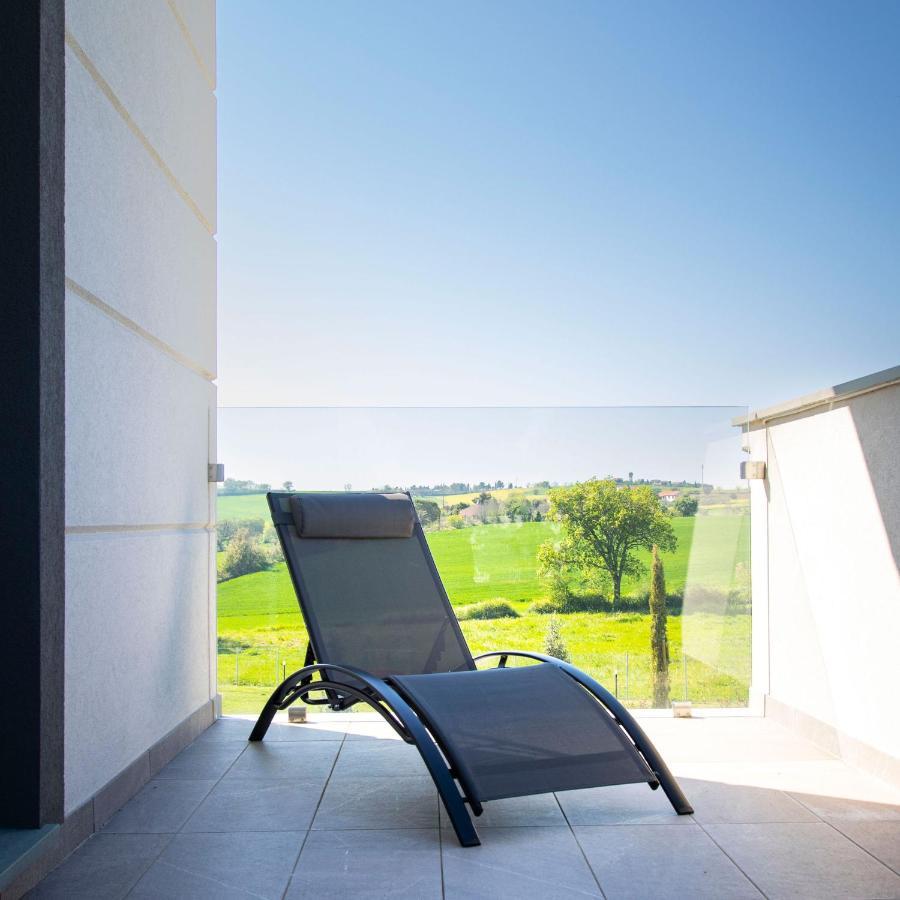 Bed and Breakfast Agri-relais Ventisettegradi Montemarciano Esterno foto