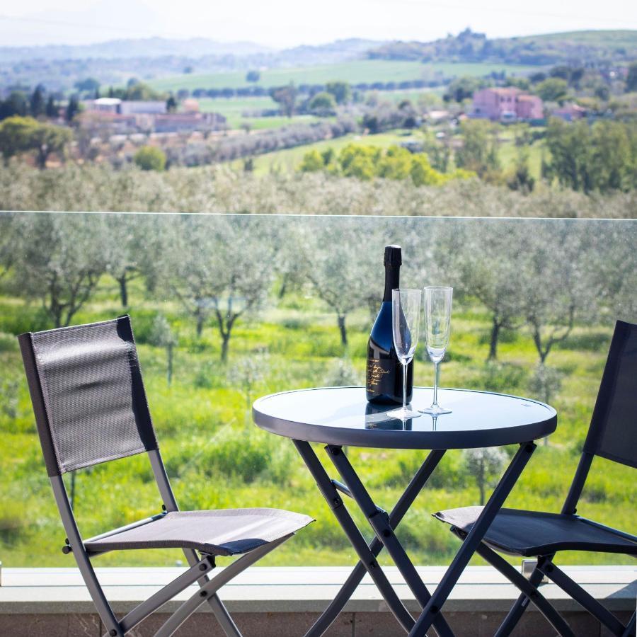 Bed and Breakfast Agri-relais Ventisettegradi Montemarciano Esterno foto