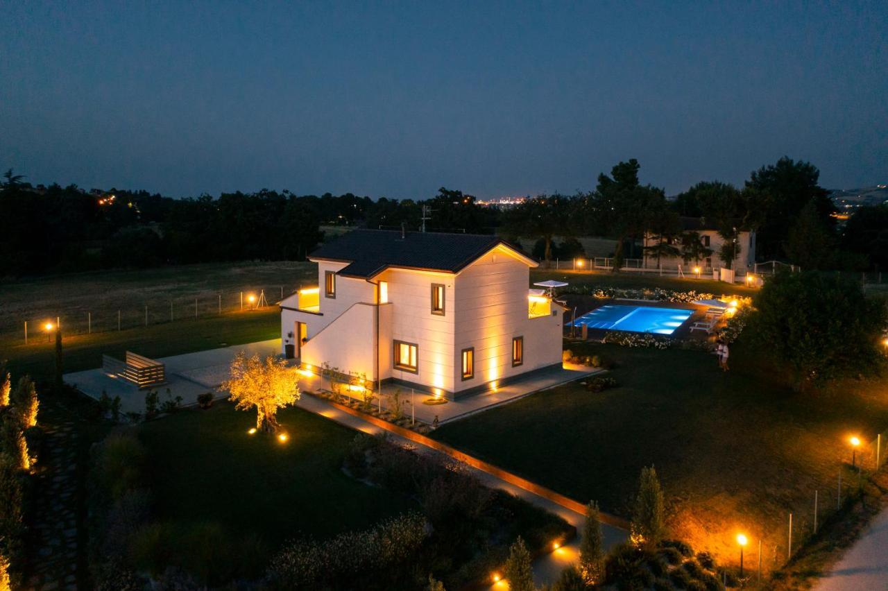 Bed and Breakfast Agri-relais Ventisettegradi Montemarciano Esterno foto